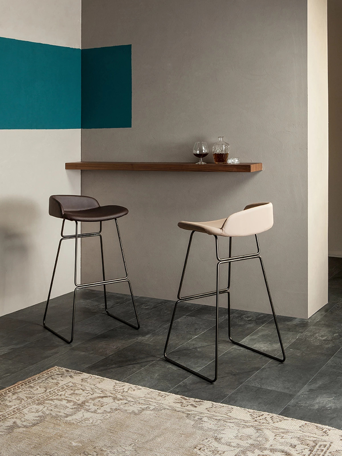 %D0%91%D0%90%D0%A0+%D0%A1%D0%A2%D0%9E%D0%9B+TONIN+CASA%2C+%D0%BC%D0%BE%D0%B4.+BREND